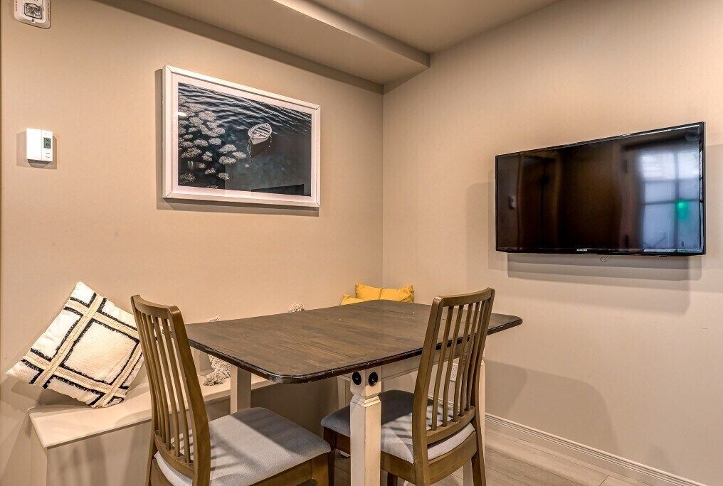 Photo of Livingroom in Vieux-Quebec-Cap-Blanc-colline Parlementaire