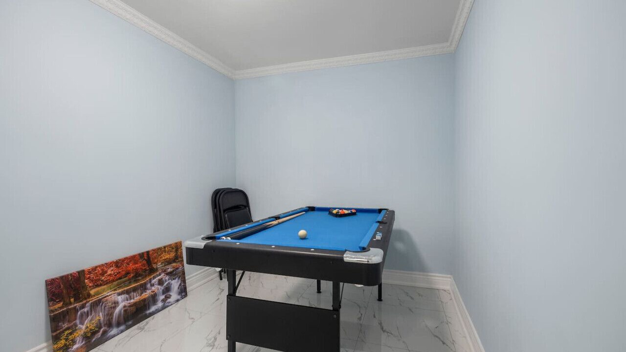 Photo of Bedroom in L'Amoreaux