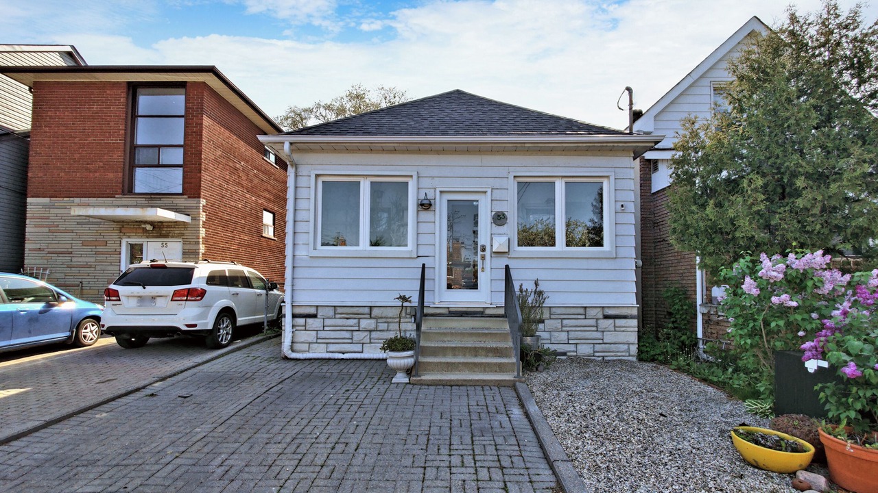 Photo of Outdoor in New Toronto