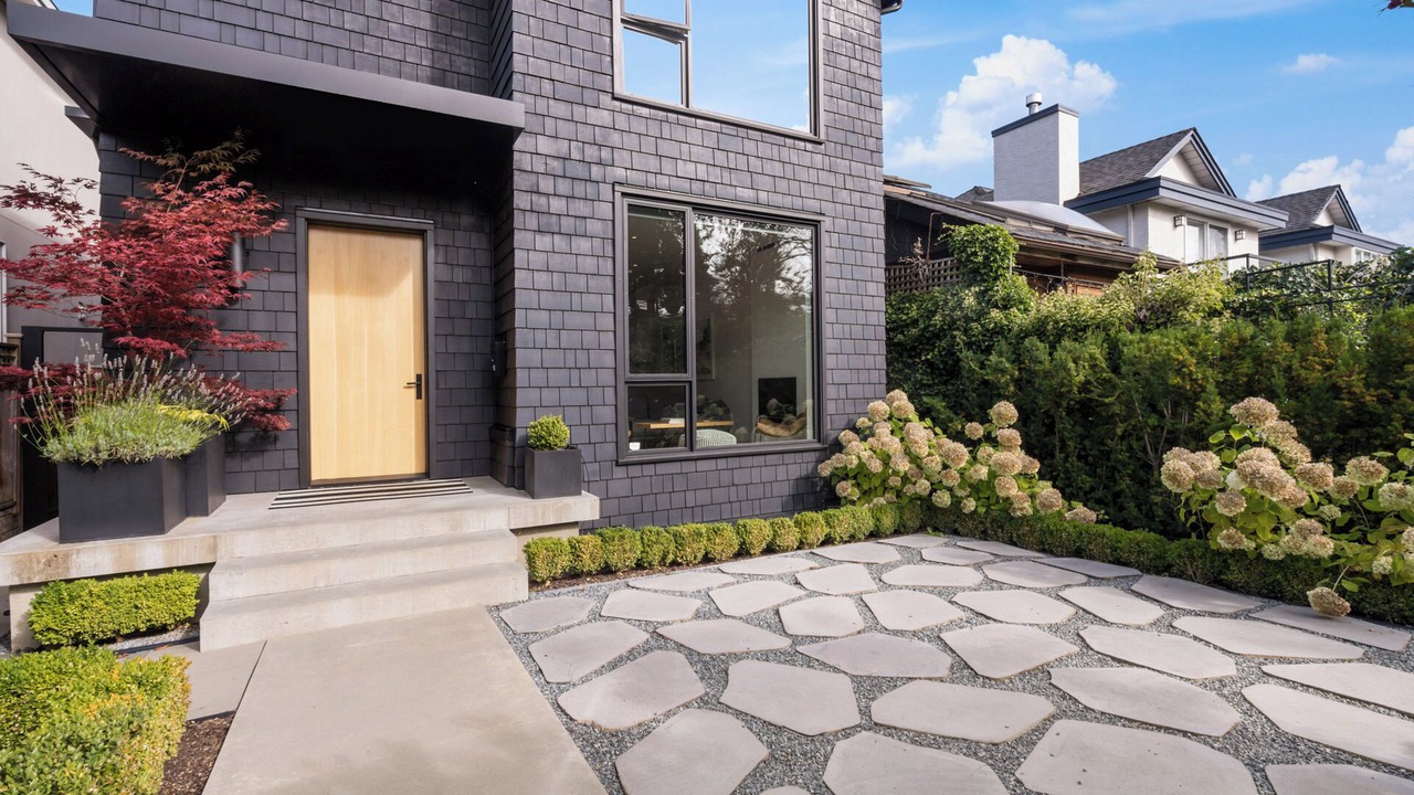Photo of Outdoor in West Point Grey