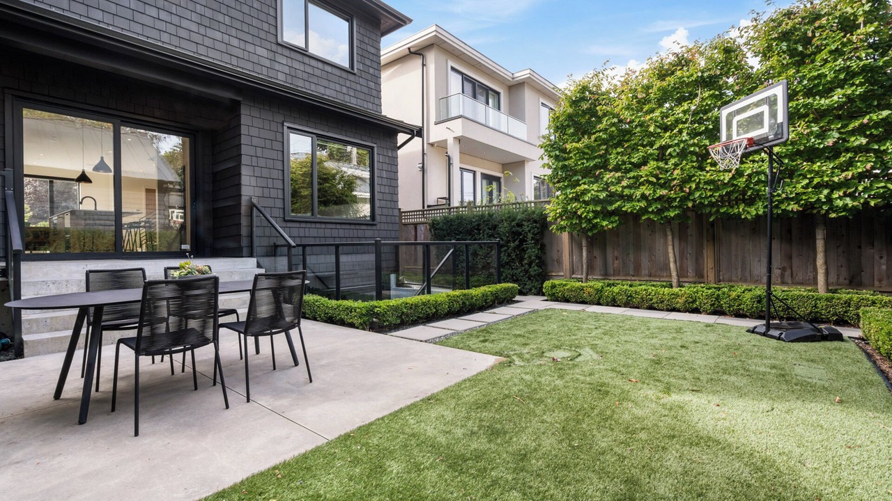 Photo of Outdoor in West Point Grey