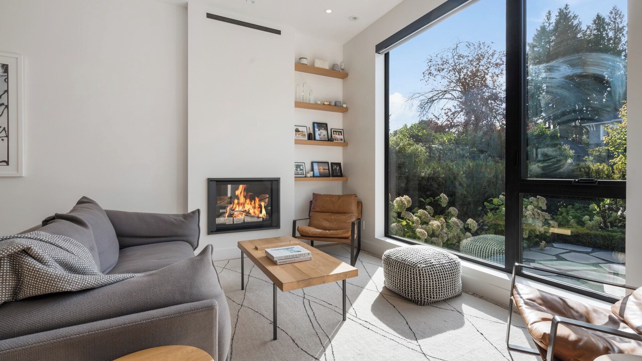Photo of Livingroom in West Point Grey