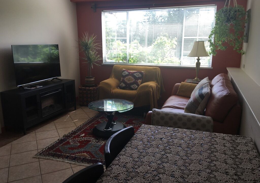 Photo of Livingroom in Deep Cove