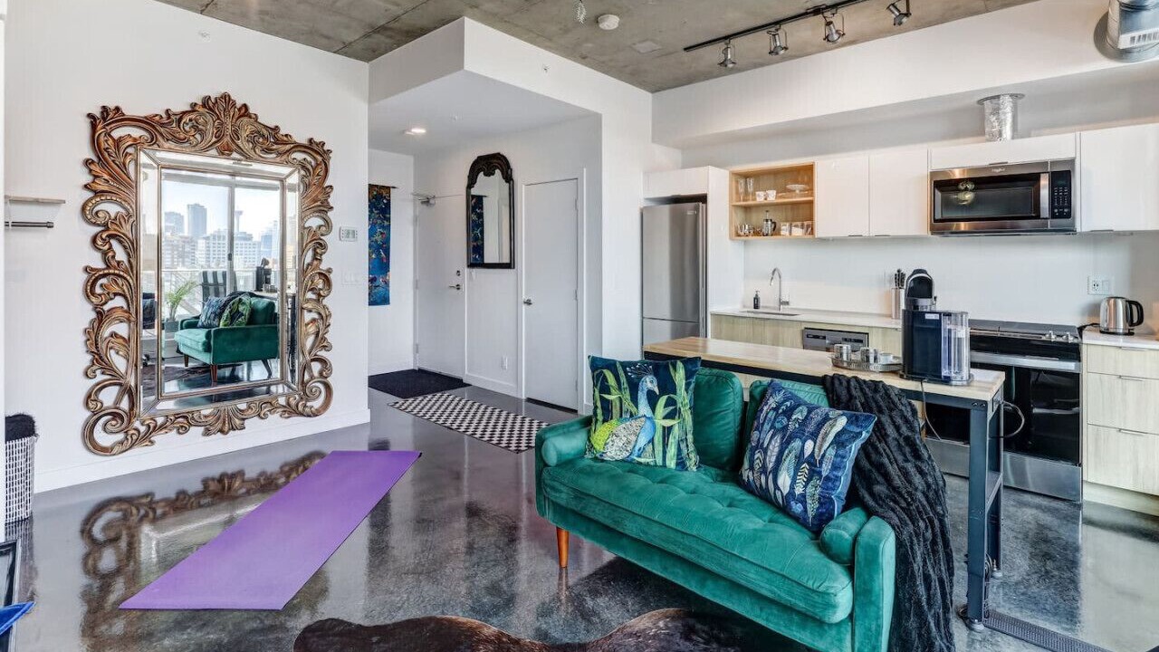 Photo of Livingroom in Connaught