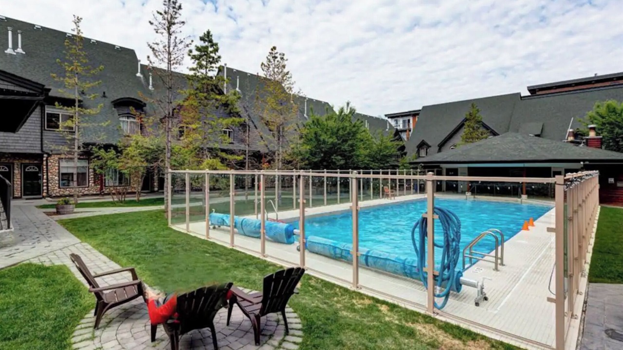 Photo of Outdoor in Cougar Creek