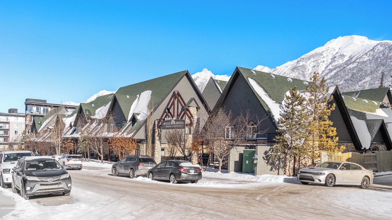 Photo of Outdoor in Cougar Creek
