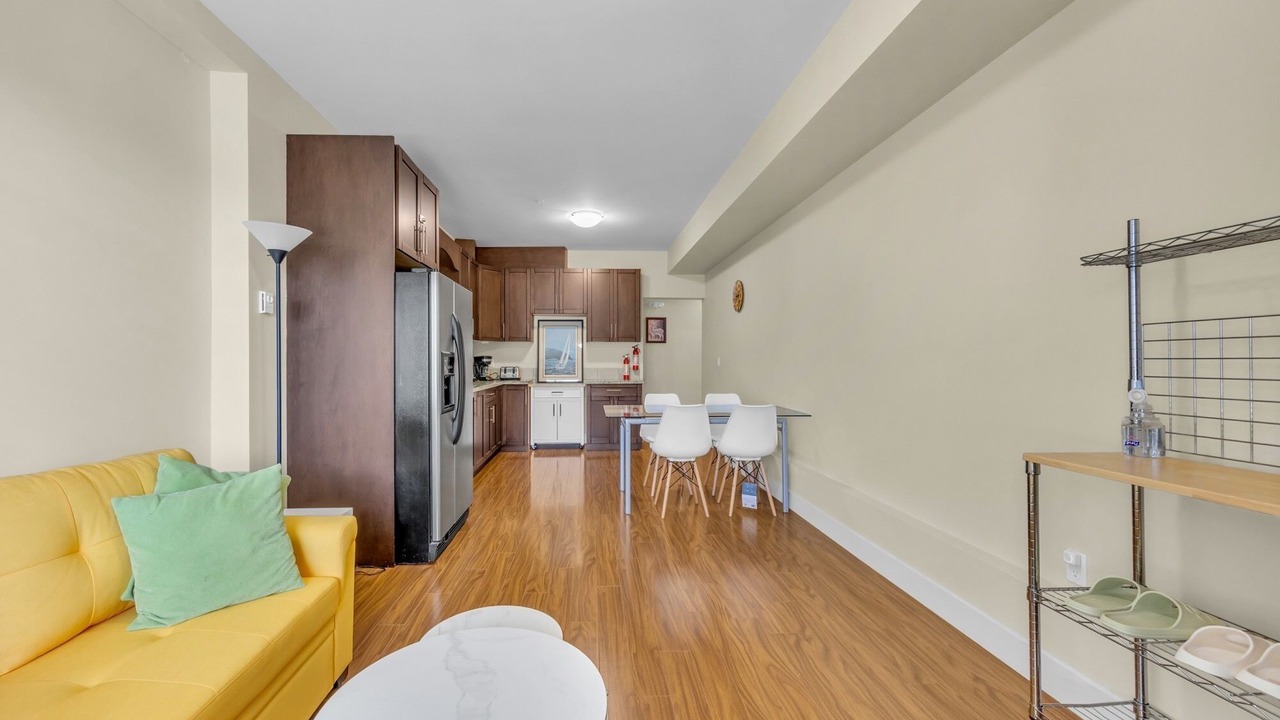 Photo of Livingroom in White Rock