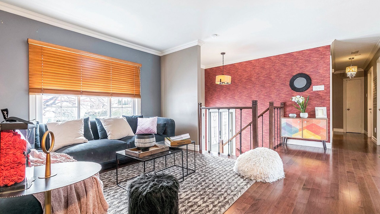 Photo of Livingroom in Brossard