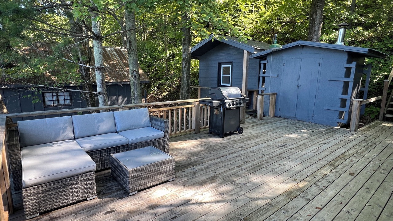 Photo of Patio Balcony in Georgian Bay