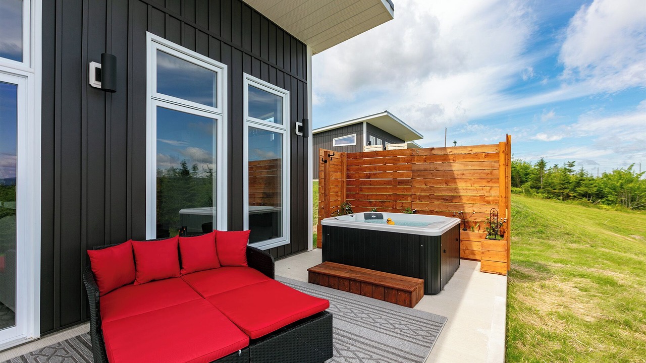 Photo of Outdoor in West Bay