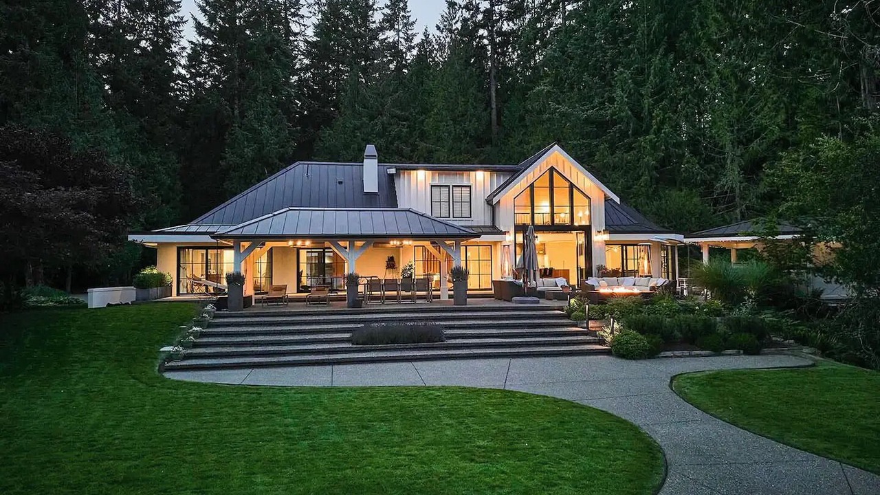 Photo of Outdoor in Shawnigan Lake