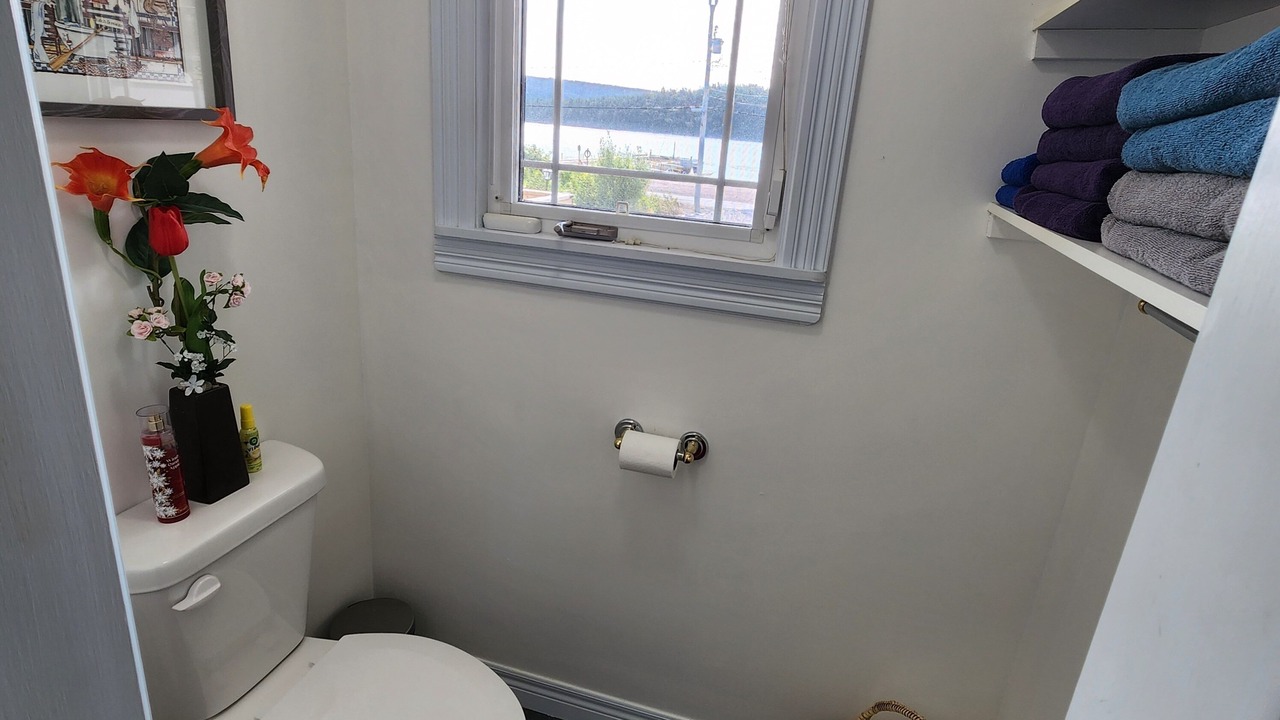 Photo of Bathroom in Quidi Vidi