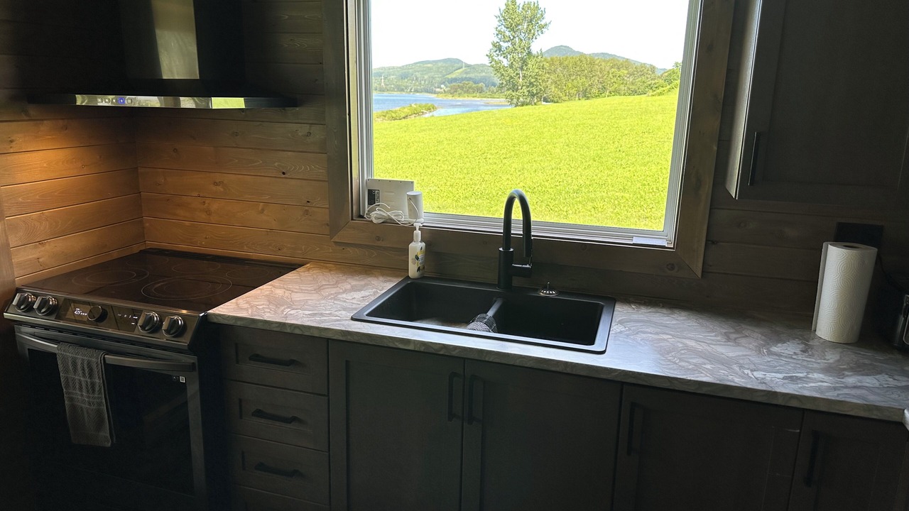 Photo of Kitchen in Listuguj Mi'gmaq First Nation