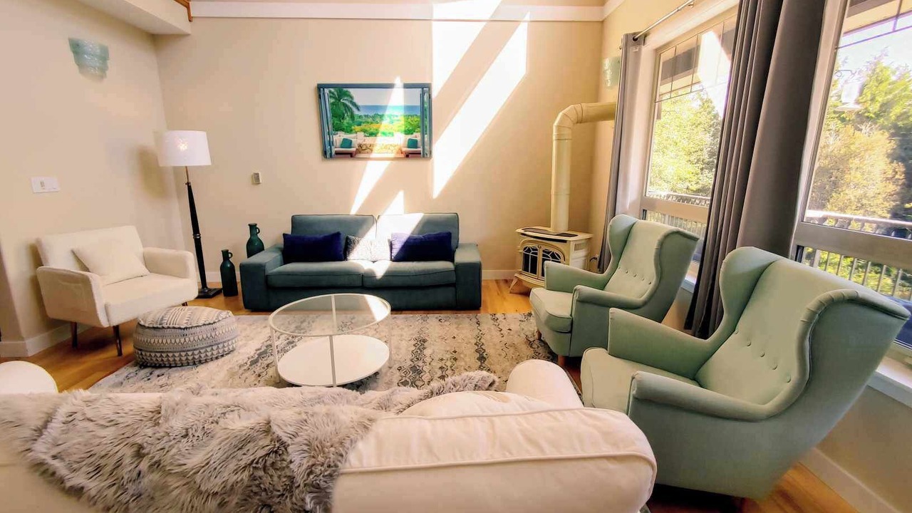 Photo of Livingroom in Otter Point