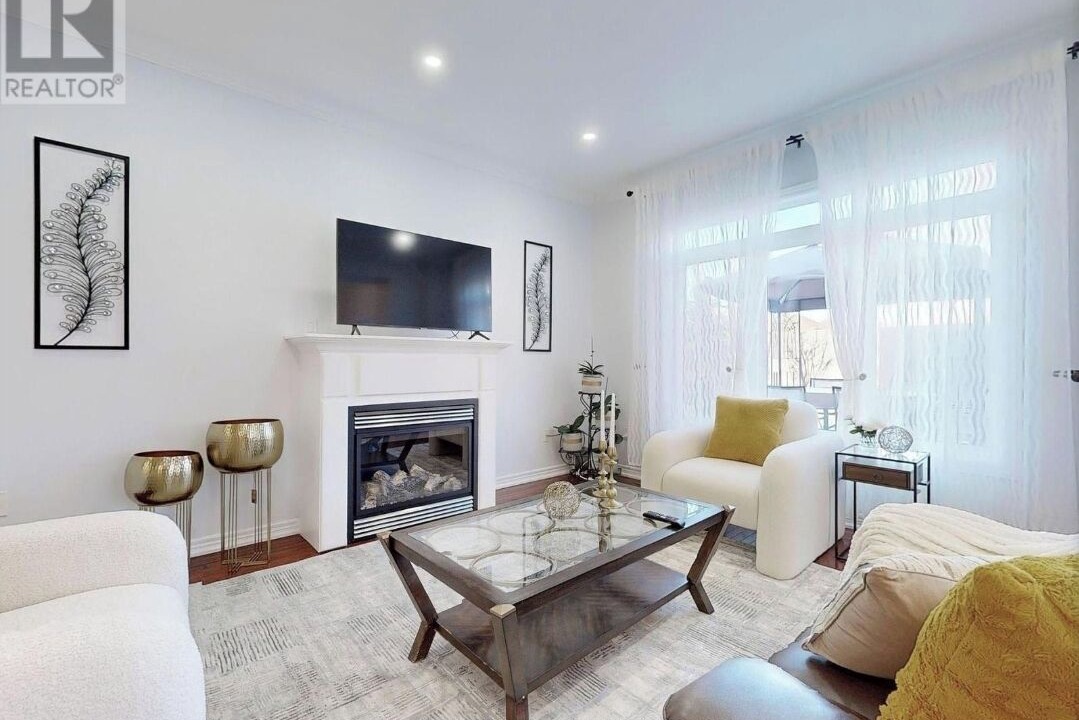 Photo of Livingroom in Alcona