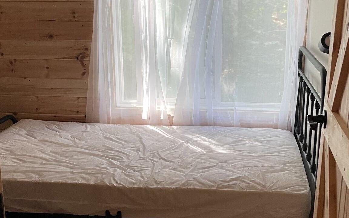 Photo of Bedroom in Thorne