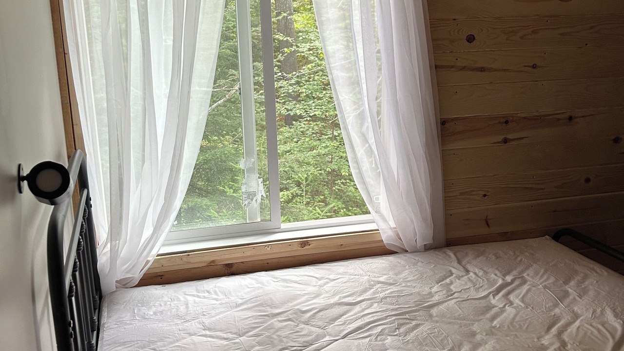 Photo of Bedroom in Thorne