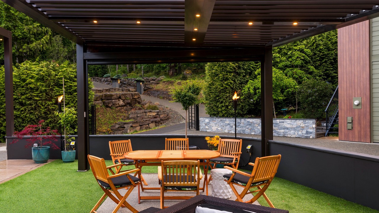 Photo of Outdoor in Maple Bay