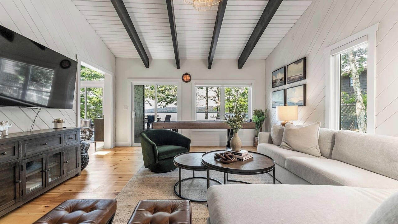Photo of Livingroom in Enfield