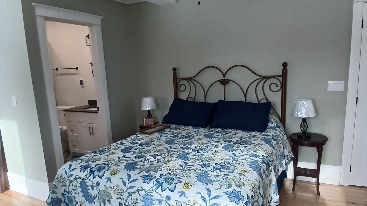 Photo of Bedroom in Bala