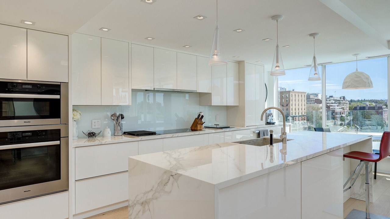 Photo of Kitchen in Inner Harbour