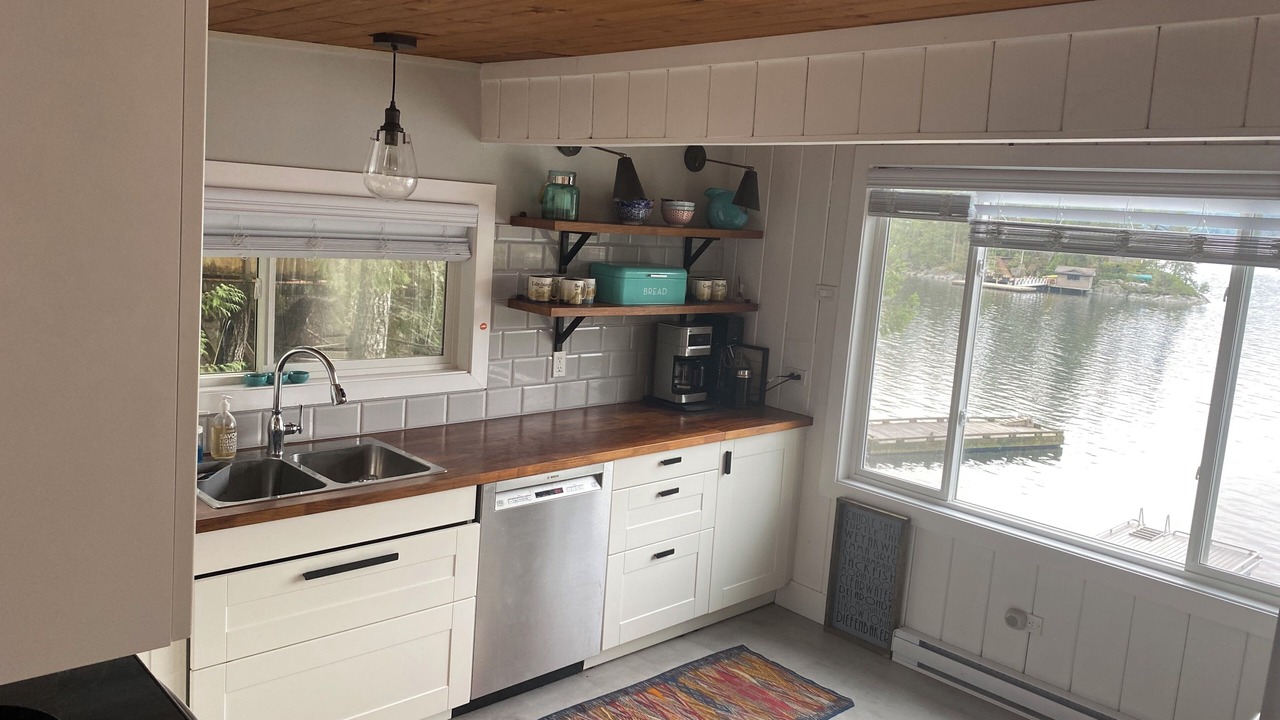 Photo of Kitchen in Tuwanek