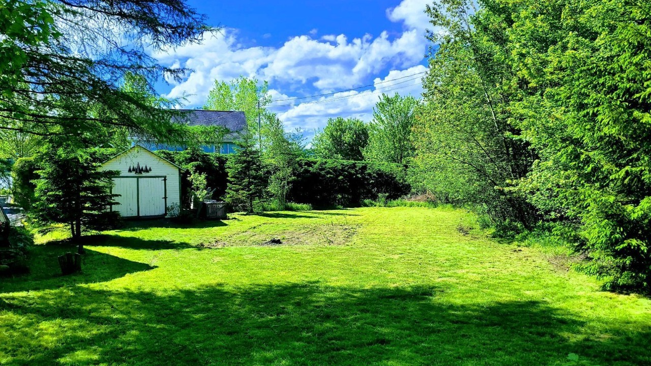 Photo of Outdoor in Ayers Cliff