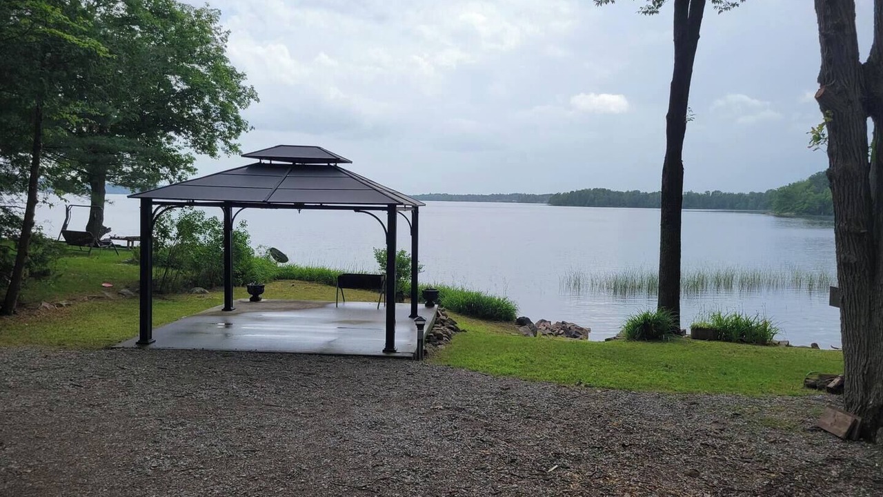 Photo of Outdoor in Tweed