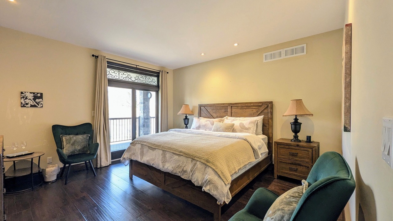 Photo of Bedroom in Niagara Falls