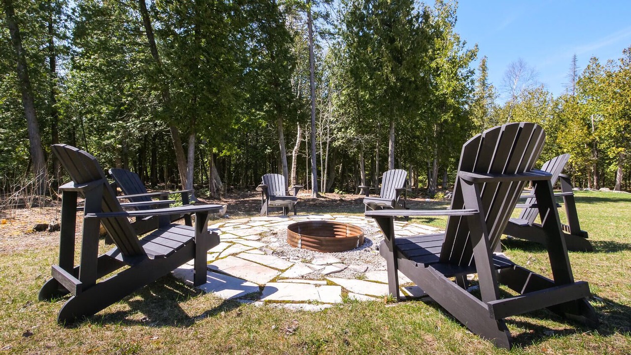 Photo of Outdoor in Lion's Head
