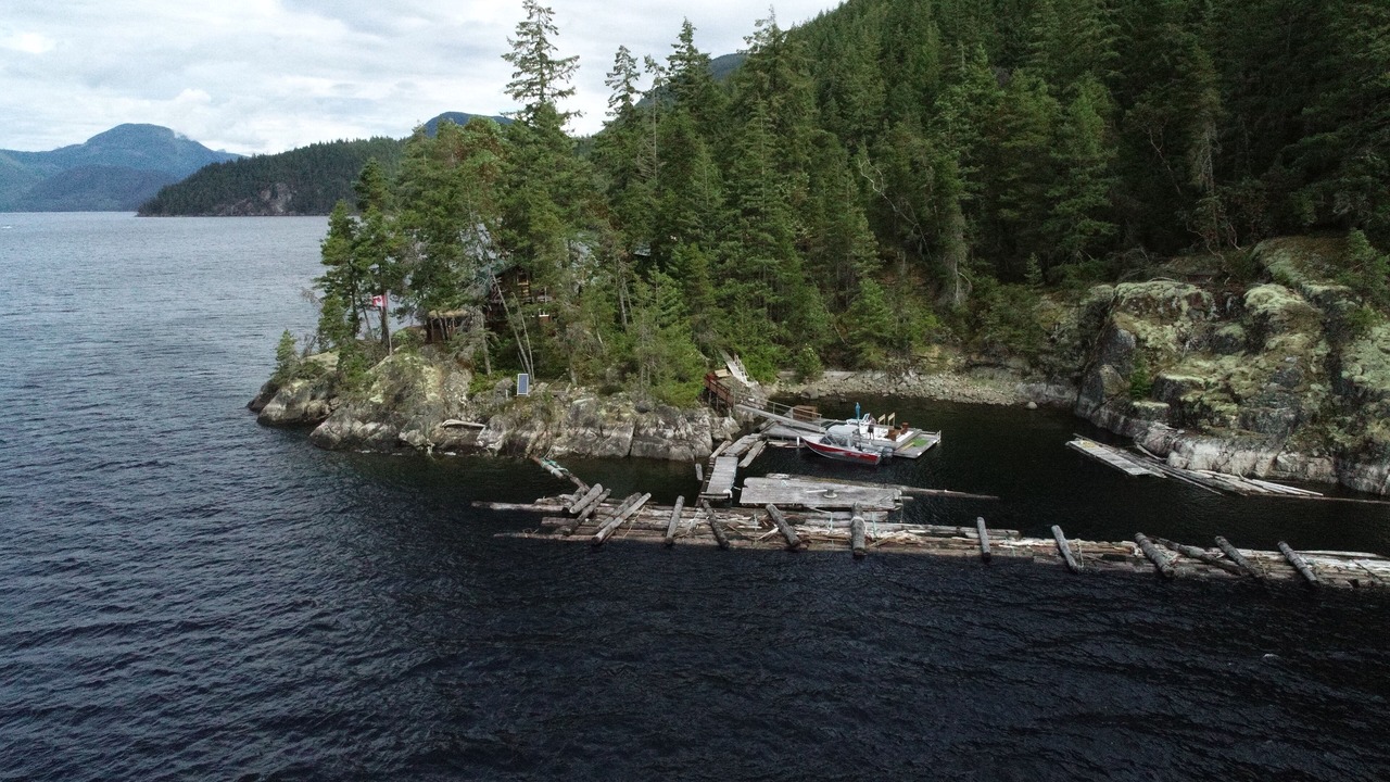 Photo of Others in Sliammon
