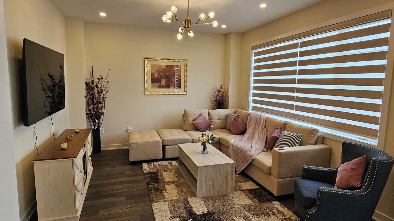 Photo of Livingroom in Welland
