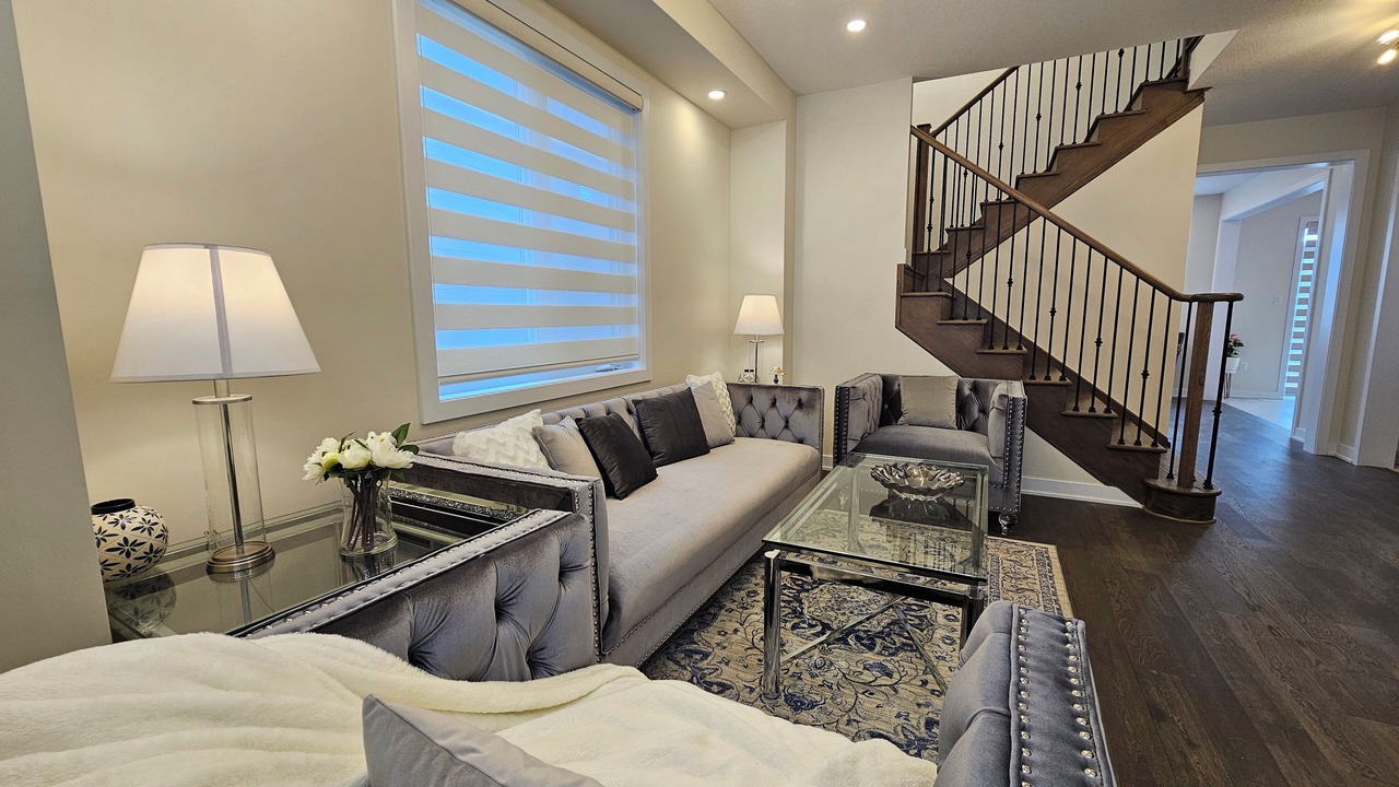 Photo of Livingroom in Welland
