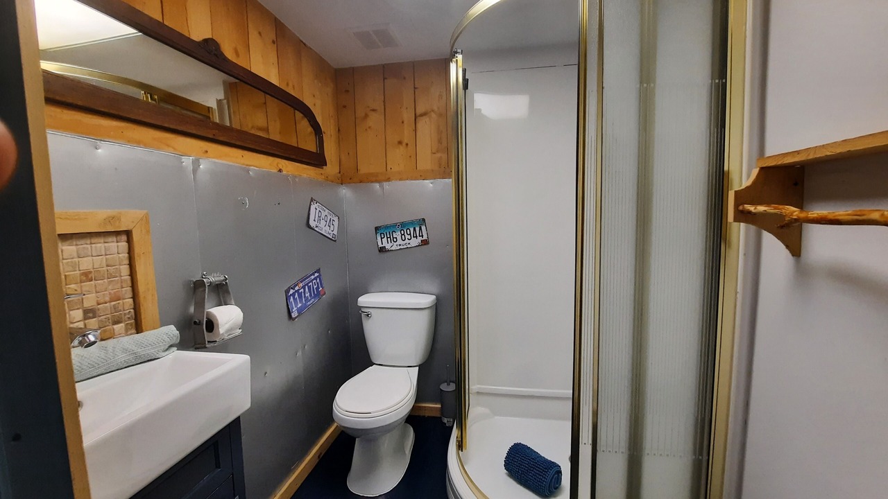 Photo of Bathroom in Val-des-Lacs