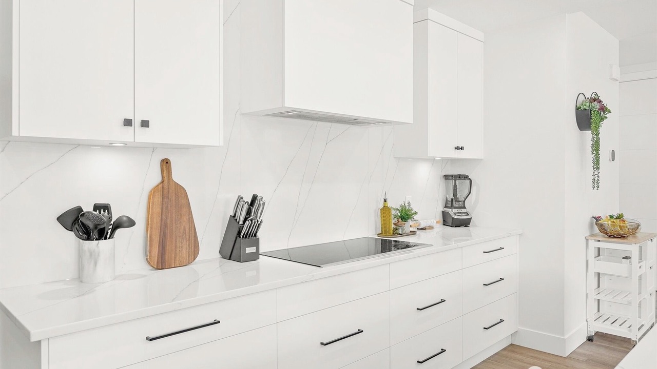 Photo of Kitchen in Okanagan-Similkameen