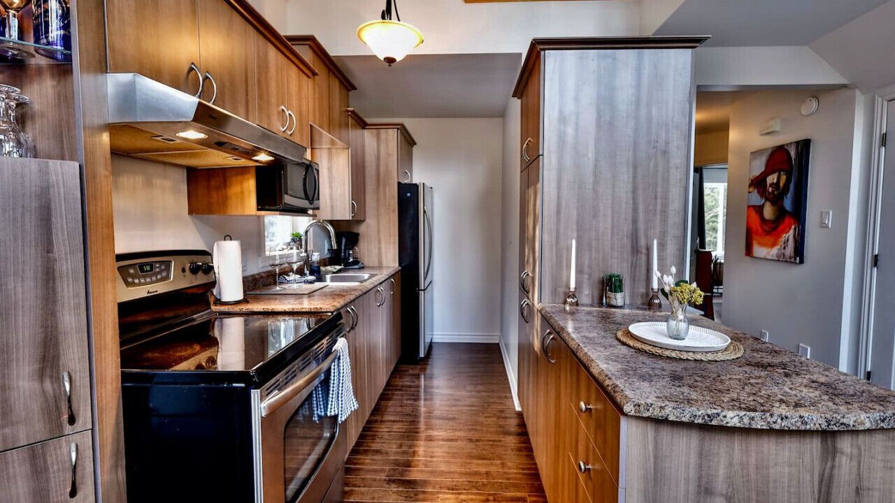 Photo of Kitchen in Val-des-Lacs
