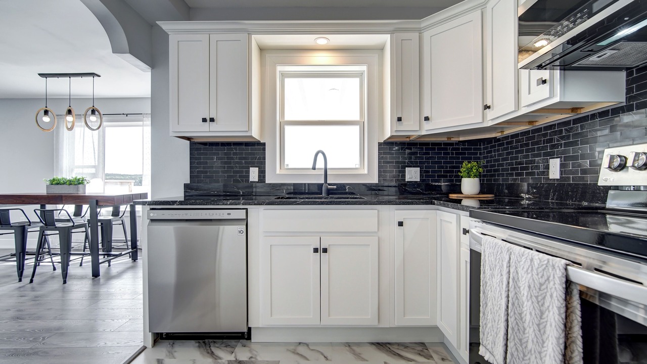 Photo of Kitchen in Conrod Settlement