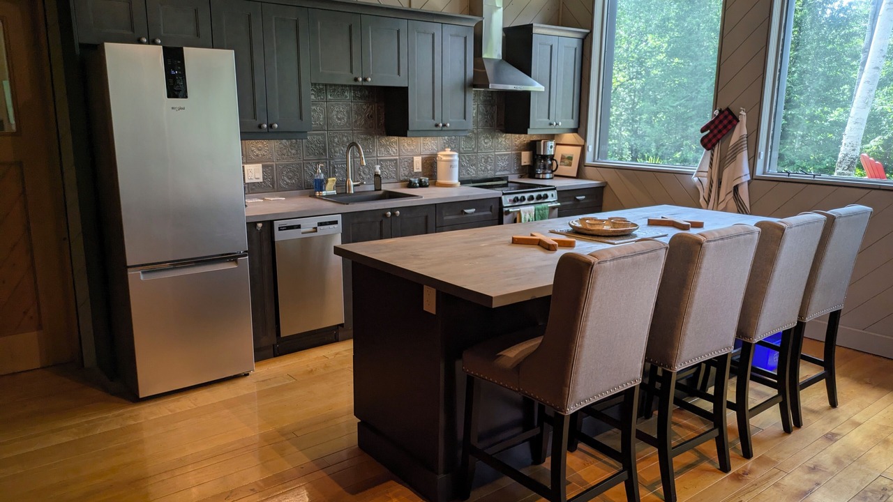 Photo of Kitchen in Colborne