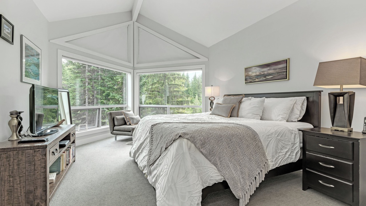 Photo of Others in Whistler Cay Estates