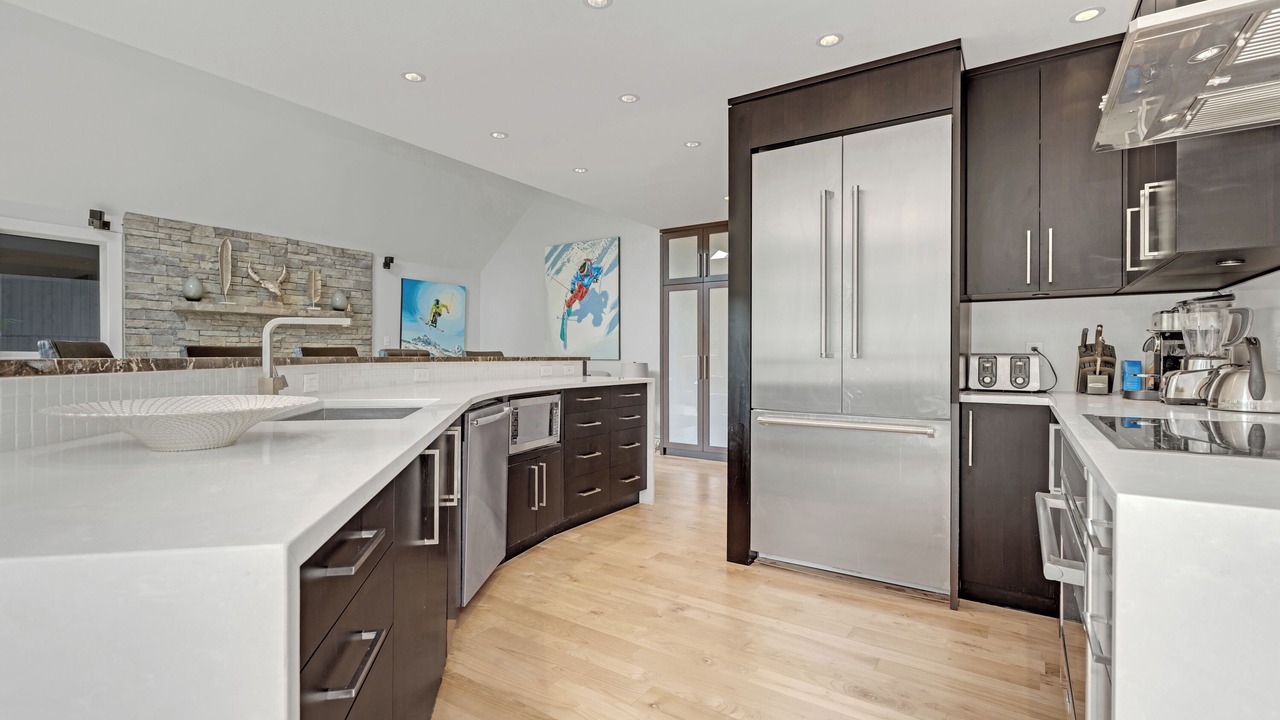Photo of Kitchen in Whistler Cay Estates