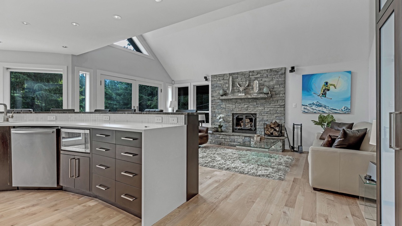 Photo of Kitchen in Whistler Cay Estates