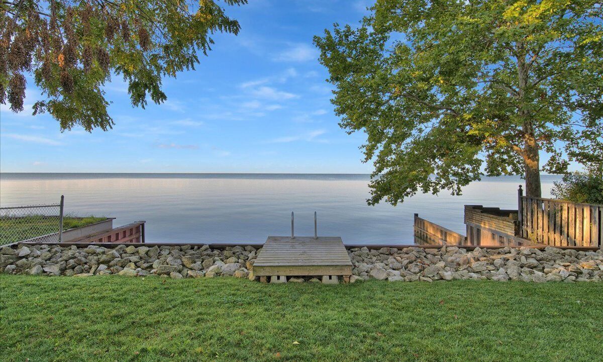 Photo of Outdoor in Town of Essex