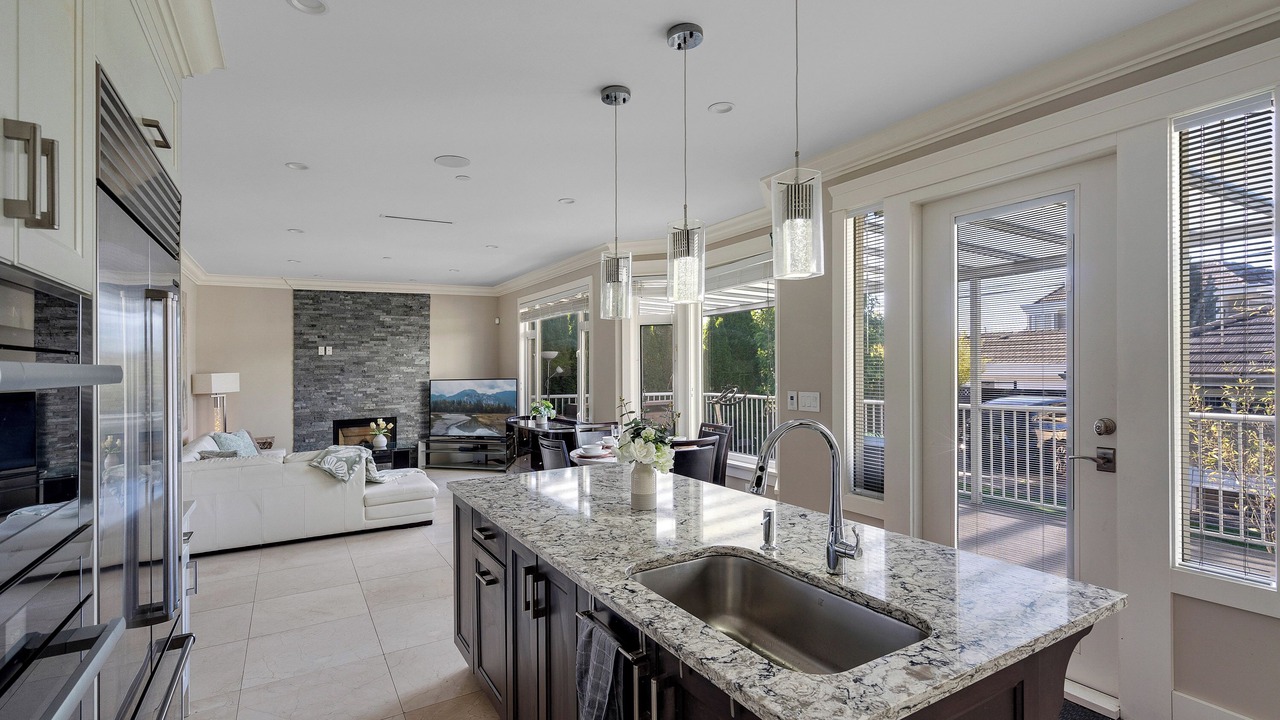 Photo of Kitchen in Arbutus Ridge