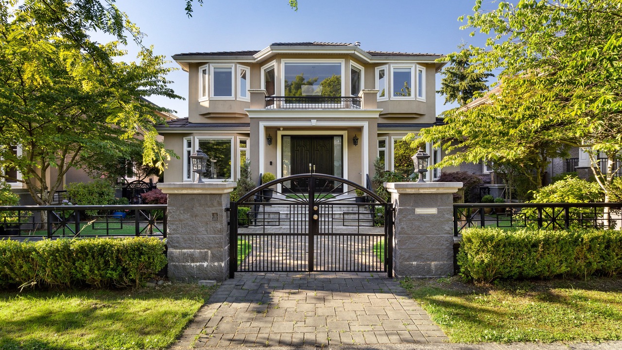Photo of Outdoor in Arbutus Ridge