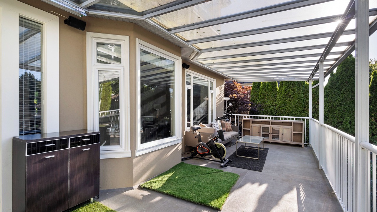 Photo of Outdoor in Arbutus Ridge