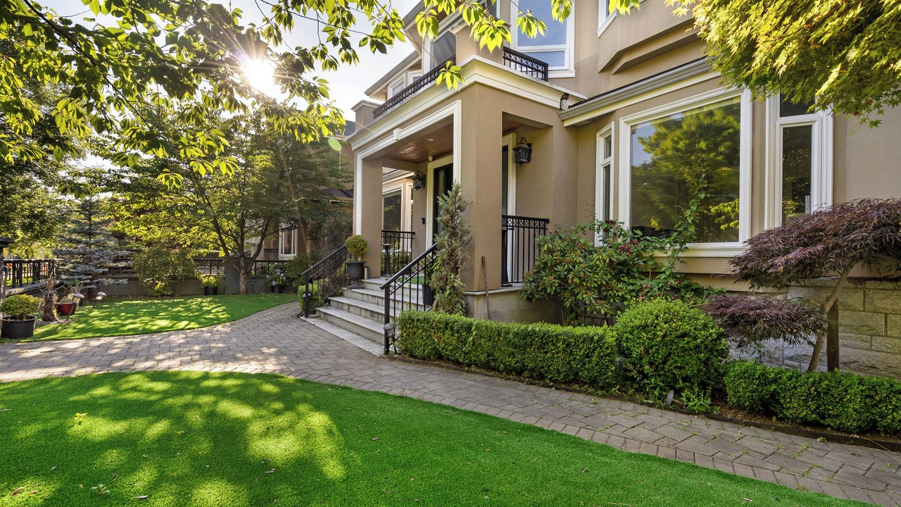 Photo of Outdoor in Arbutus Ridge