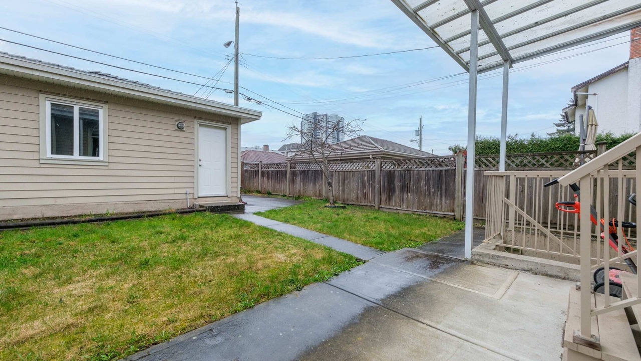 Photo of Outdoor in Marpole