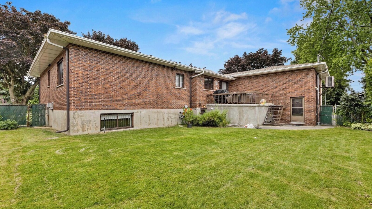 Photo of Outdoor in LaSalle