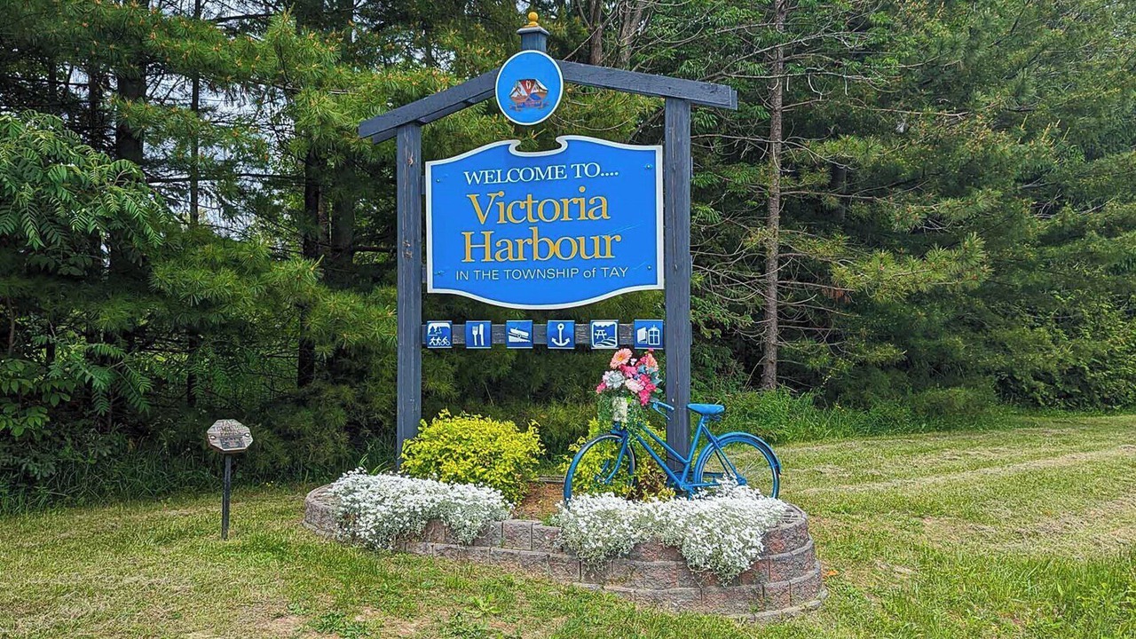 Photo of Outdoor in Victoria Harbour