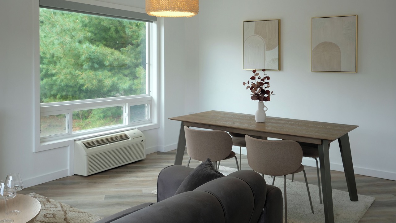 Photo of Bedroom in Gravenhurst